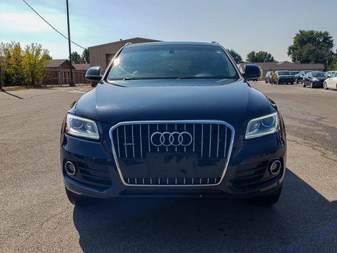 Used 2017 Audi Q5 2.0T Premium Plus w/ Technology Package image 2