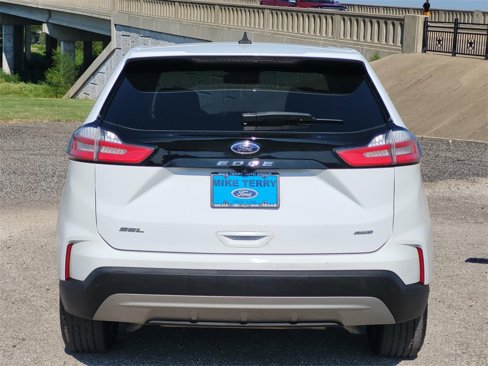 Used 2021 Ford Edge SEL image 5