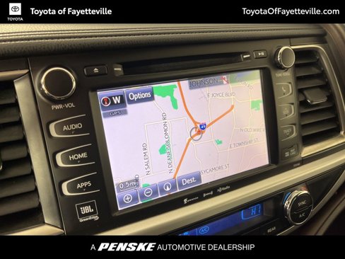 Used 2017 Toyota Highlander Limited image 32