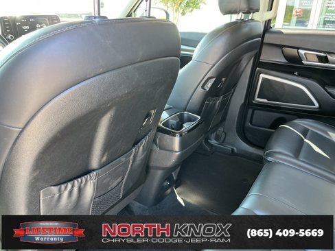 Used 2020 Kia Telluride LX image 17
