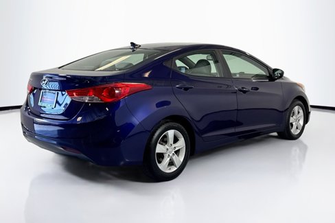 Used 2012 Hyundai Elantra GLS w/ Preferred Pkg 3 image 5