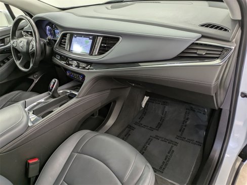 Used 2019 Buick Enclave Premium image 39