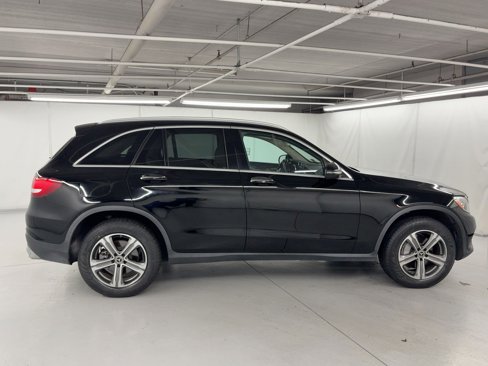 Used 2019 Mercedes-Benz GLC 300 image 8