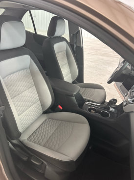 Used 2019 Chevrolet Equinox LS w/ LS Convenience Package image 24
