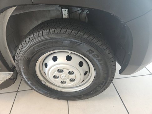 Used 2023 RAM ProMaster 2500 image 7