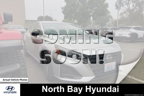 Used 2024 Nissan Altima 2.5 SV image 1