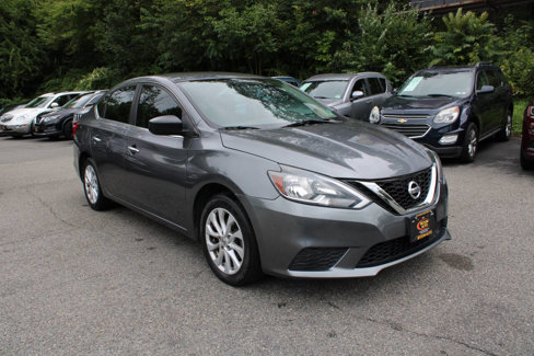 Used 2018 Nissan Sentra SV image 3
