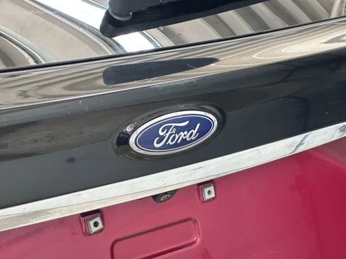 Used 2019 Ford Edge SEL w/ Equipment Group 201A image 16