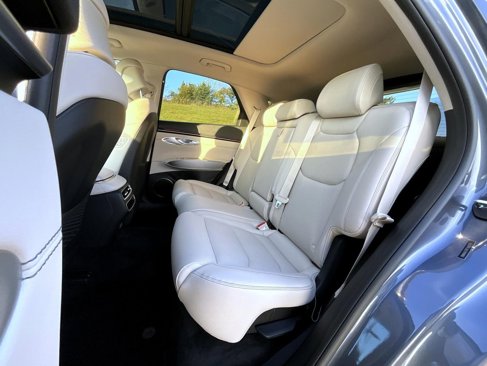 New 2026 Genesis GV70 2.5T Select image 11