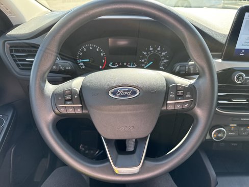 Used 2022 Ford Escape SE image 20