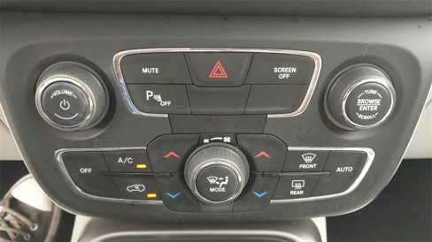 Used 2018 Jeep Compass Latitude w/ Popular Equipment Group image 26