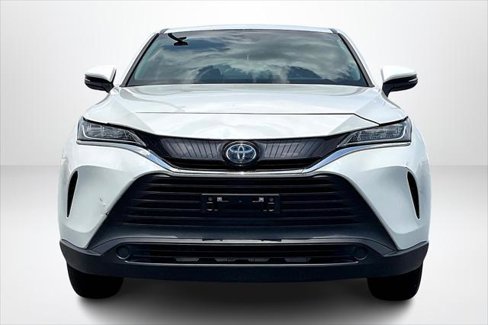 Used 2021 Toyota Venza LE w/ Carpet Mat Package (TMS) image 2