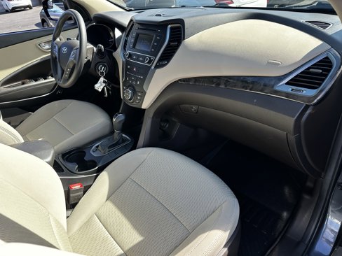 Used 2017 Hyundai Santa Fe Sport w/ Cargo Package image 10
