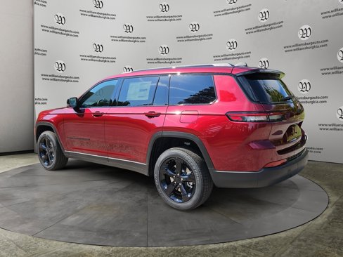 New 2025 Jeep Grand Cherokee L Altitude image 3