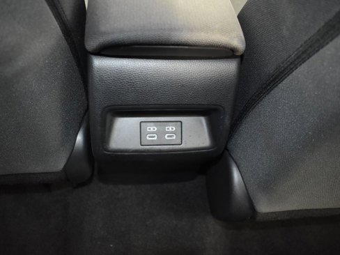 Used 2023 Toyota Corolla LE image 18