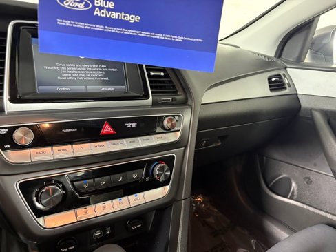 Used 2018 Hyundai Sonata ECO image 17
