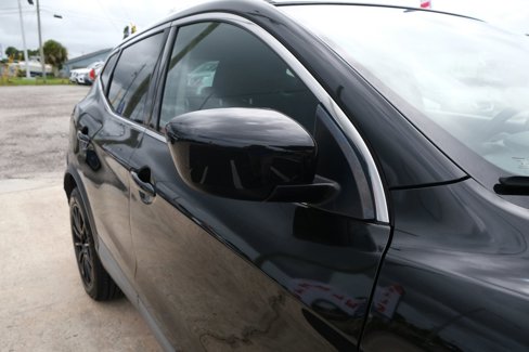 Used 2019 Nissan Rogue Sport S w/ Appearance Package image 18