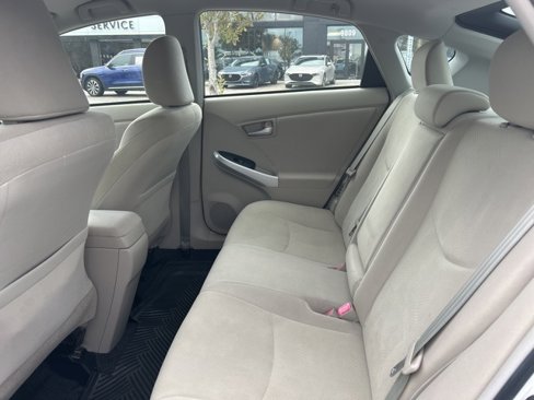 Used 2014 Toyota Prius Four image 3