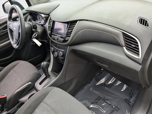 Used 2020 Chevrolet Trax LS image 20