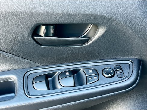 New 2025 Nissan Versa S w/ Trunk Package image 17