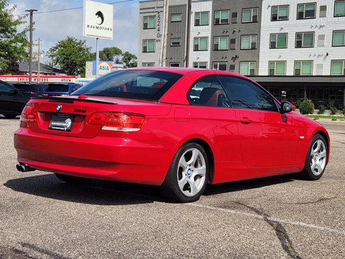 Used 2008 BMW 328i Convertible image 16