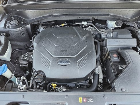 Used 2020 Kia Telluride SX w/ Towing Package image 16