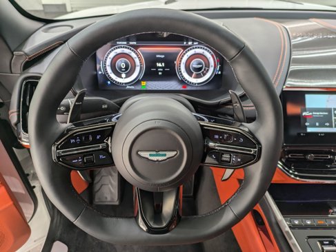 New 2025 Aston Martin DBX 707 image 11