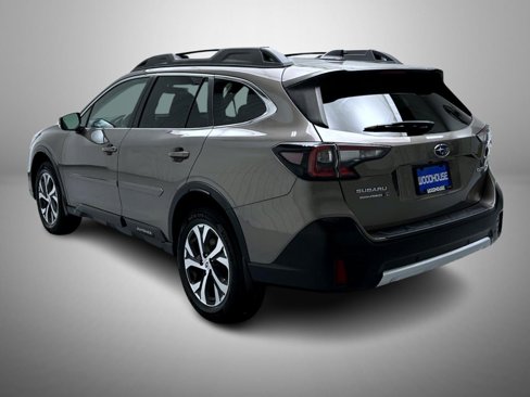Used 2021 Subaru Outback Limited image 7