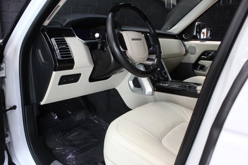 Used 2019 Land Rover Range Rover Supercharged image 26