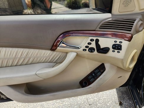 Used 2006 Mercedes-Benz S 600 image 16