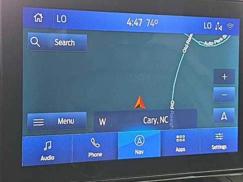 Used 2020 Ford Explorer XLT w/ Equipment Group 202A image 23