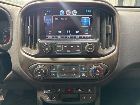 Used 2015 Chevrolet Colorado Z71 image 8