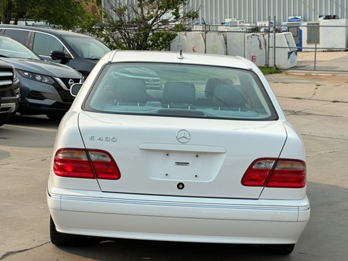 Used 2000 Mercedes-Benz E 430 Sedan image 5