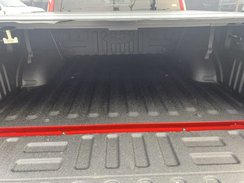 Used 2018 Ford F150 Lariat w/ Equipment Group 502A Luxury image 11