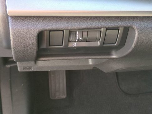 Certified 2025 Subaru Impreza 2.0i image 18