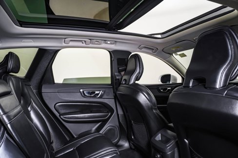 Used 2022 Volvo XC60 T8 Inscription w/ Advanced Package image 15