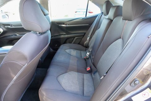 Used 2019 Toyota Camry L image 23