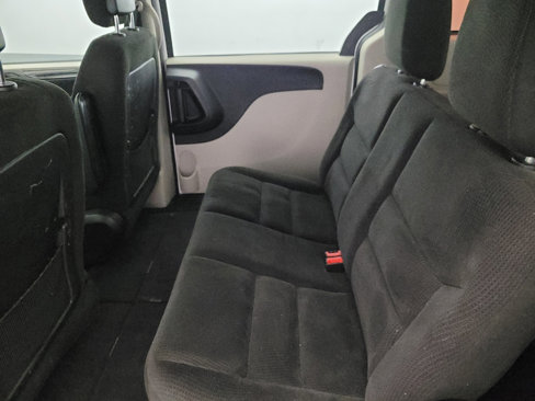 Used 2015 Dodge Grand Caravan American Value Package image 18