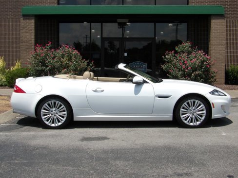 Used 2012 Jaguar XK Convertible image 2