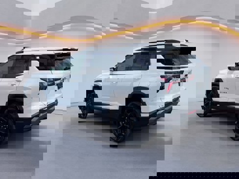 New 2026 Chevrolet Equinox LT w/ Midnight Edition image 5