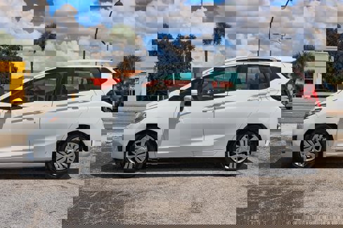 Used 2017 Honda Fit LX image 8