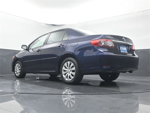 Used 2012 Toyota Corolla LE image 21