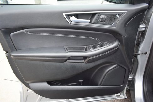 Used 2022 Ford Edge Titanium w/ Equipment Group 301A image 14