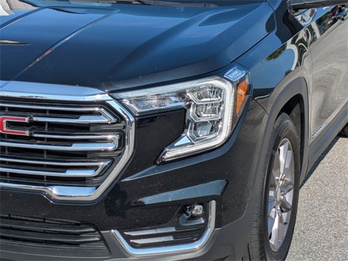 Used 2024 GMC Terrain SLT image 9