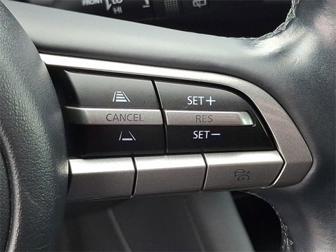 Used 2023 MAZDA MAZDA3 s image 21