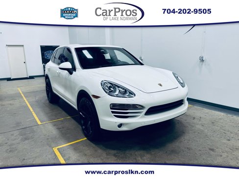 Used 2011 Porsche Cayenne image 1