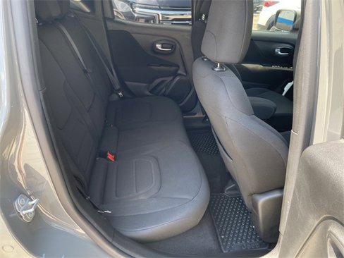 Used 2021 Jeep Renegade Latitude w/ Convenience Group image 26