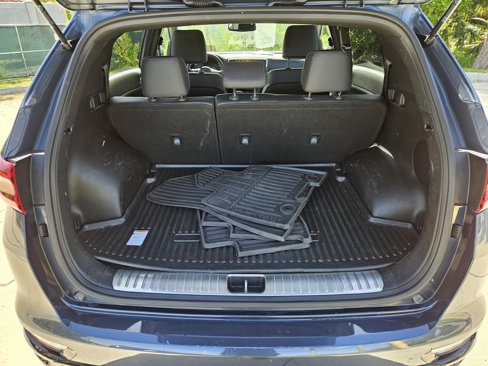Certified 2021 Kia Sportage S w/ S AWD Premium Package image 12
