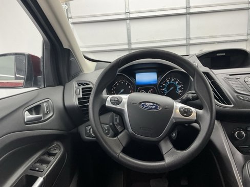 Used 2016 Ford Escape SE w/ SE Cold Weather Package image 6