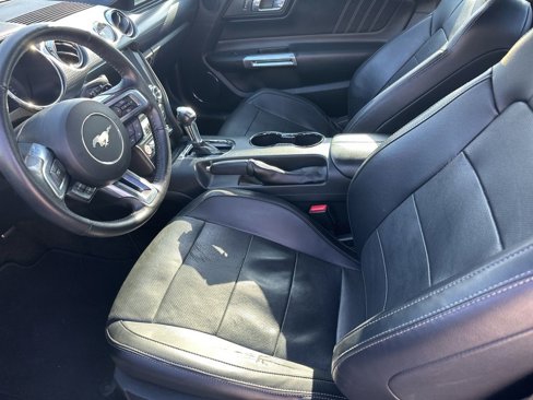 Used 2017 Ford Mustang Premium w/ Ecoboost Performance Package image 7